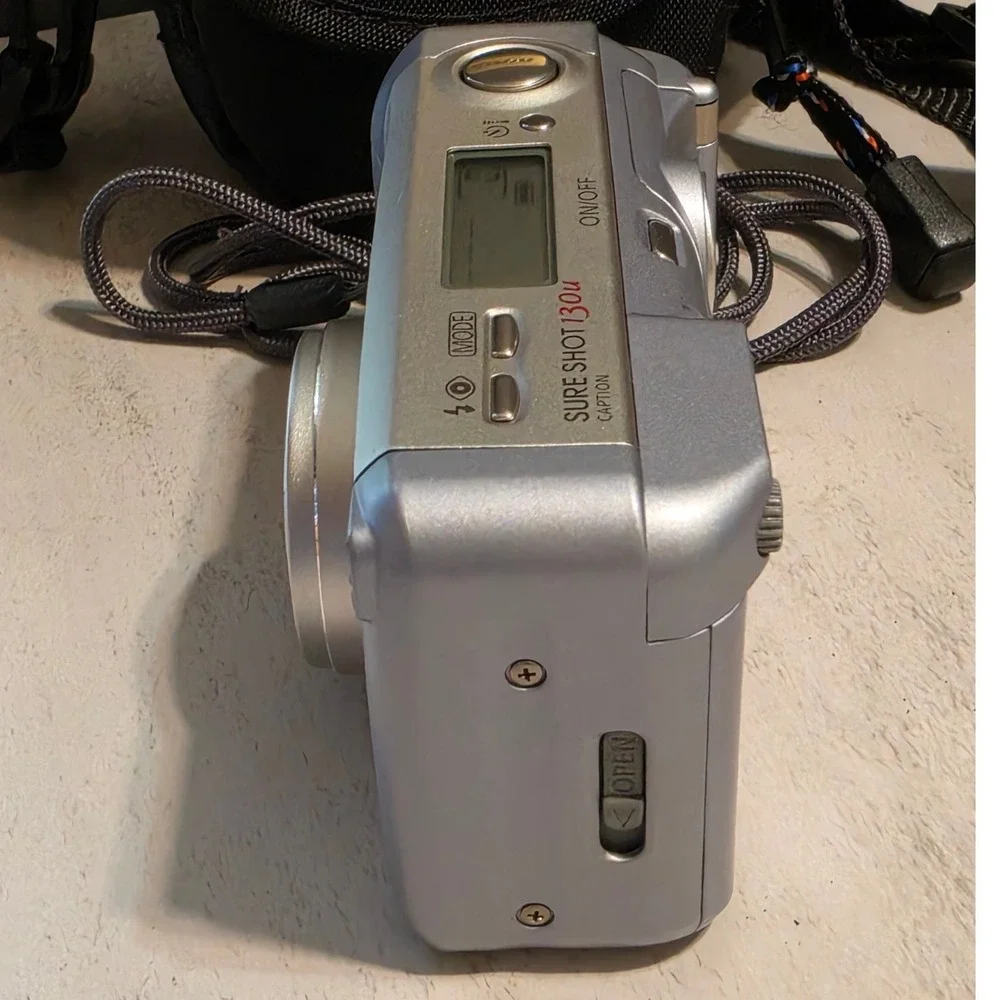 Canon Sure Shot 130u Caption AiAF 35mm Film Camera Silver with Case TESTED